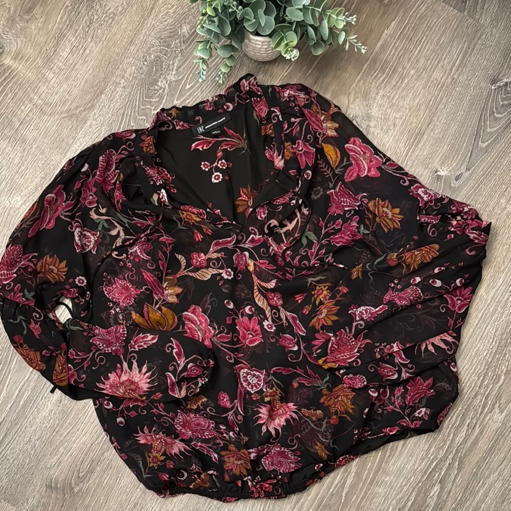 Inc Floral Black and Pink Women's Top